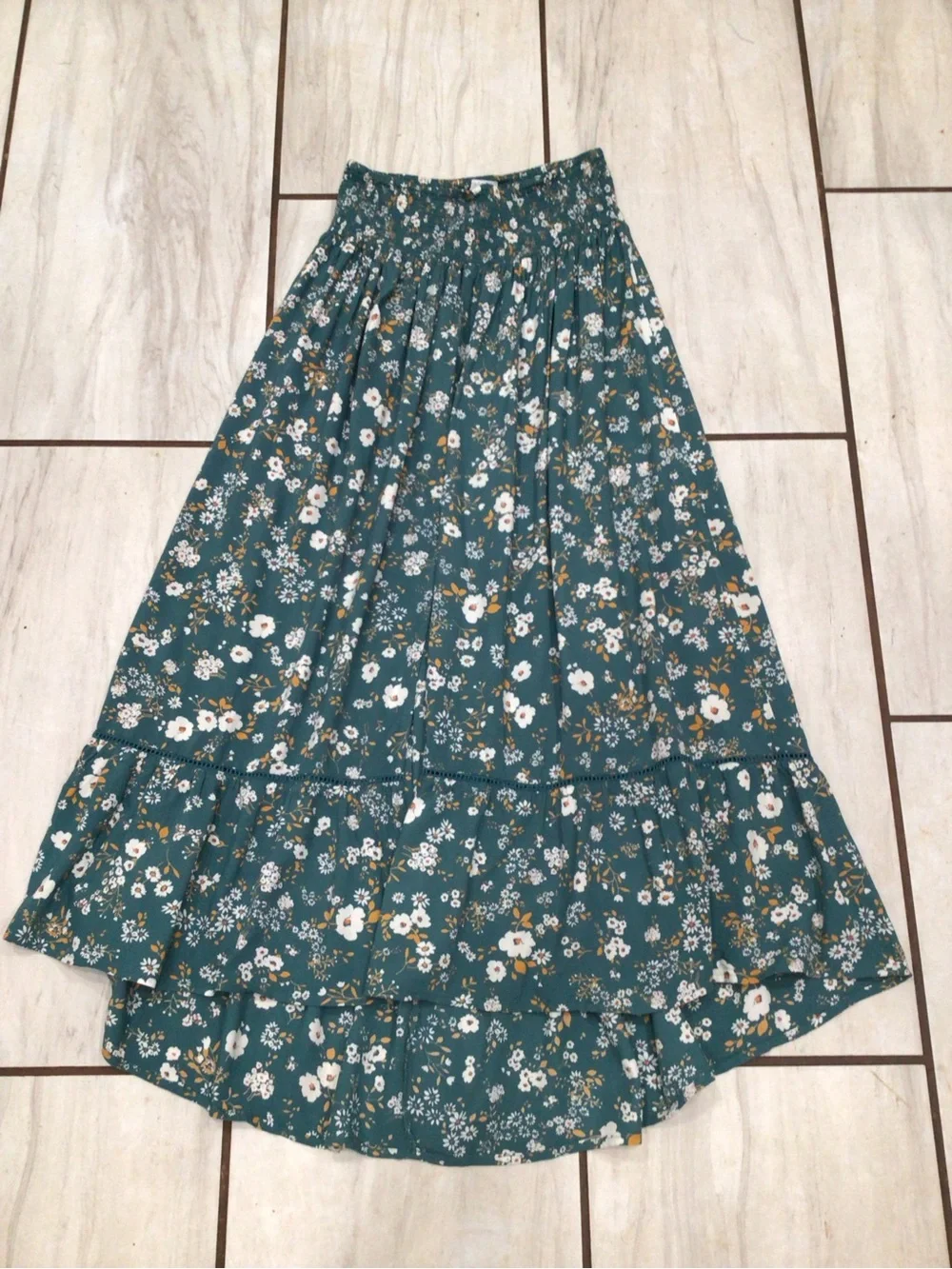 Patrons of Peace Floral High Low Maxi Skirt Smocked Waist Boho Size M Festival - Picture 6 of 10